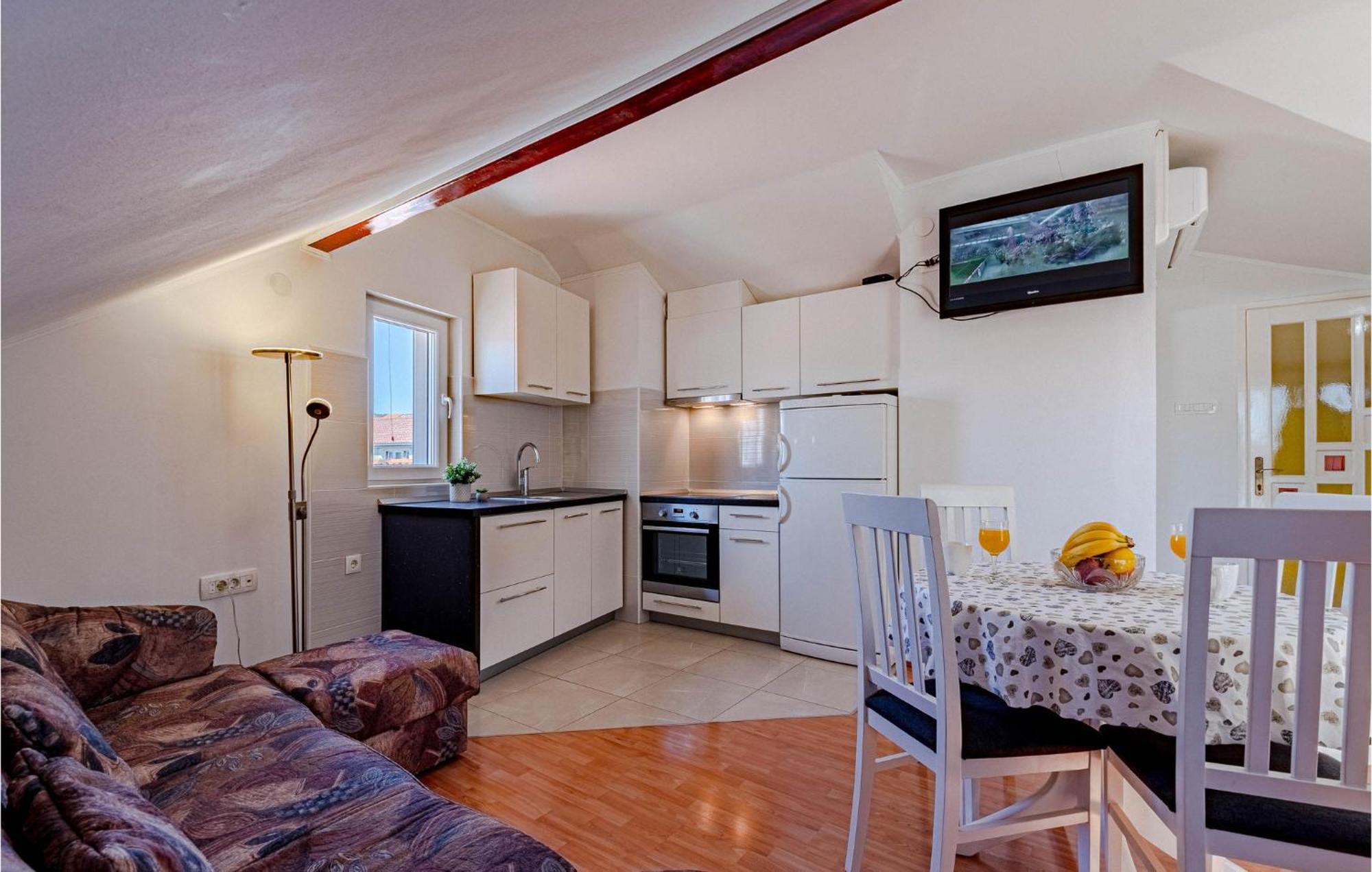 Beautiful Apartment In Vela Luka With Wifi Exterior photo